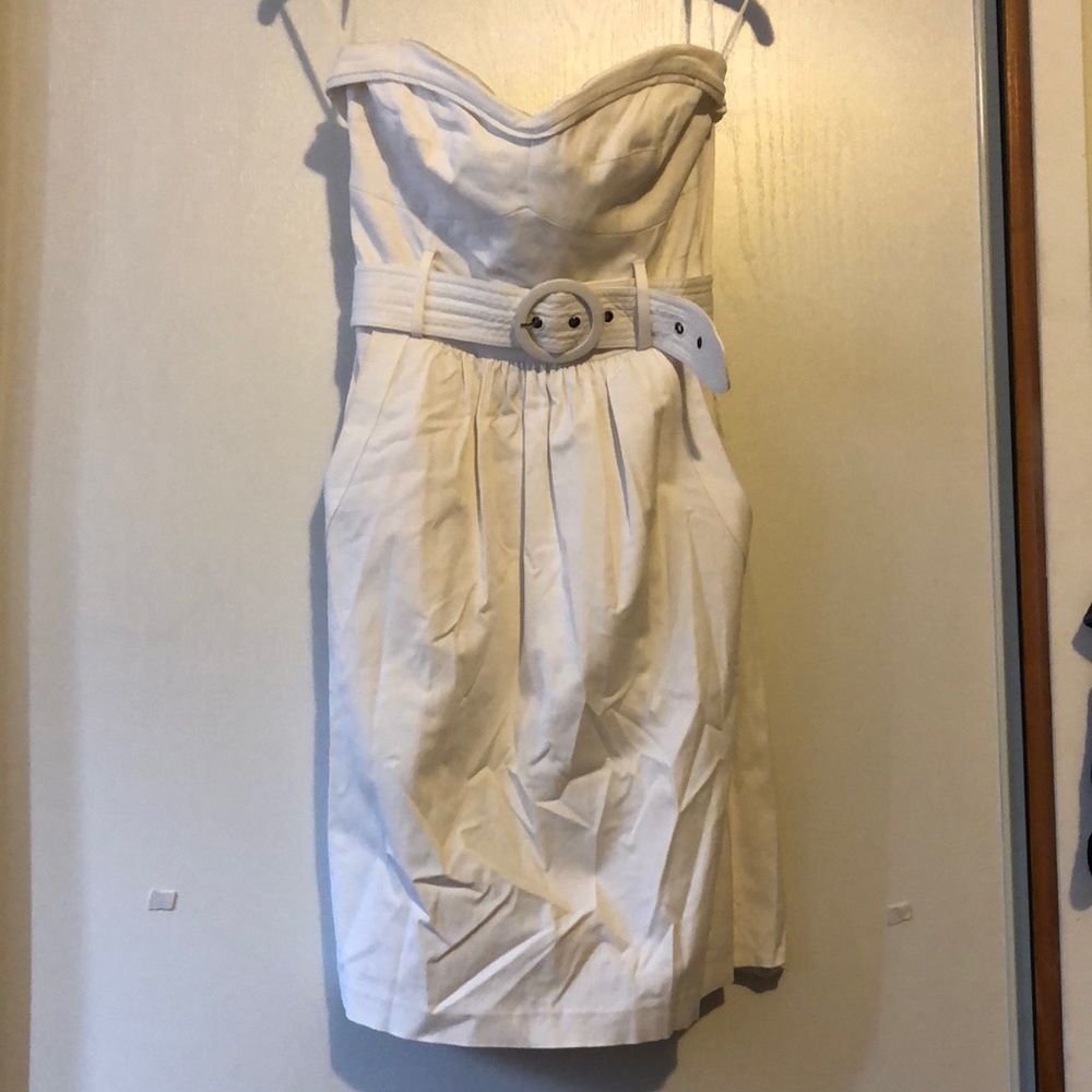Strapless dress